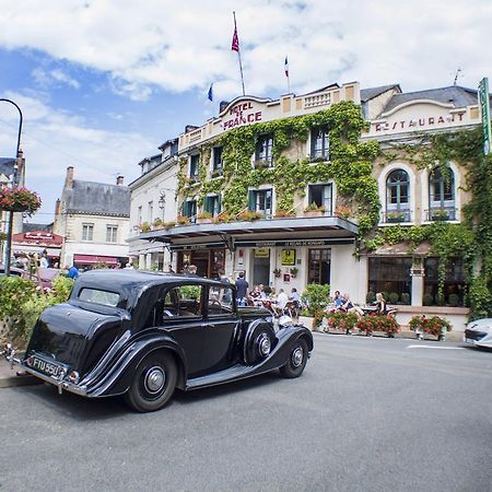 Logis Hotel De France La Chartre-sur-le-Loir Exterior foto